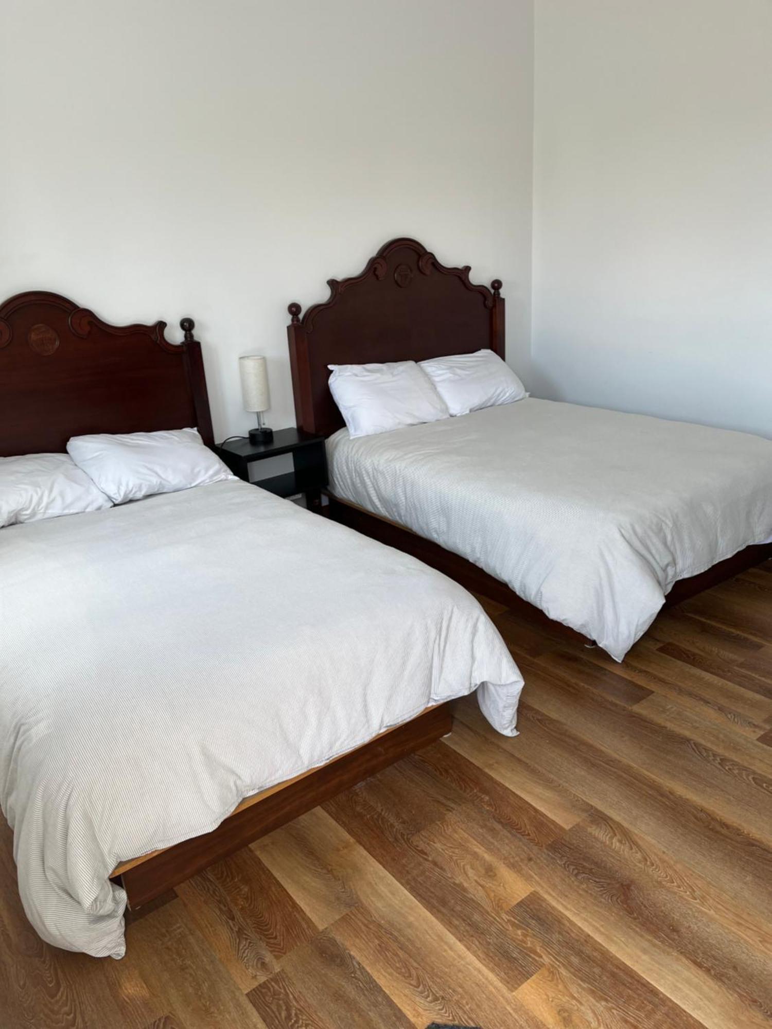 Motel M Saint-Adelme ภายนอก รูปภาพ