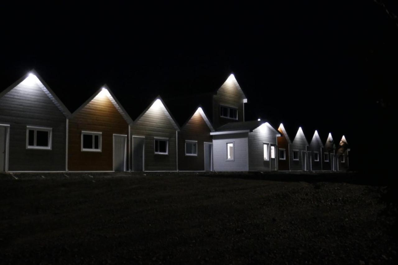 Motel M Saint-Adelme ภายนอก รูปภาพ